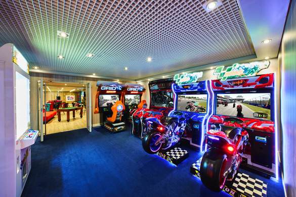 MSC Cruises MSC Armonia Arcade ©MSC Rights - Ivan Sarfatti.jpg